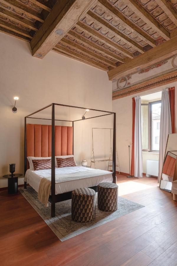 Torre Capranica Aparthotel Roma Exterior foto